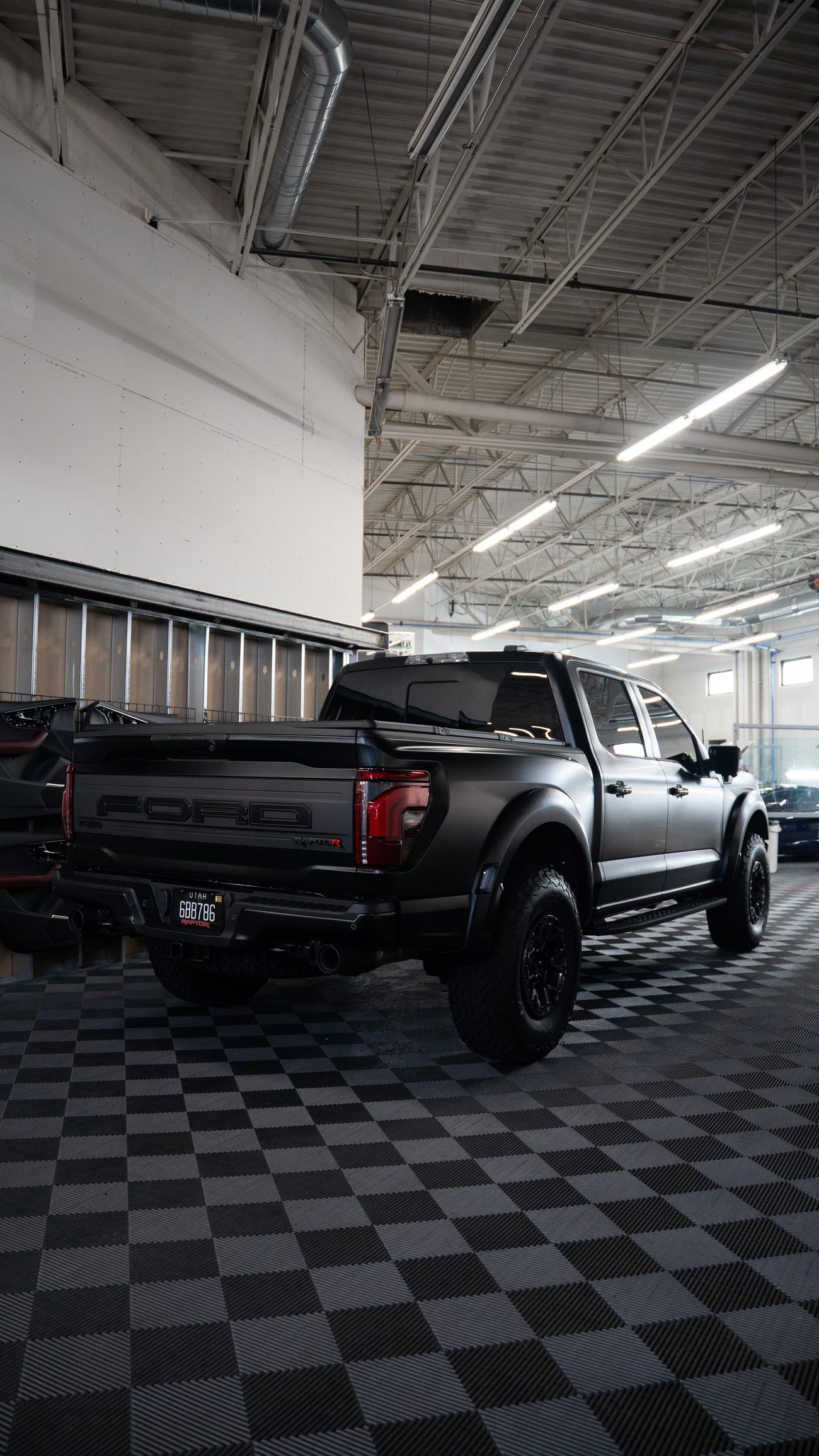 F-150 Raptor R · Satin full body LLumar PPF