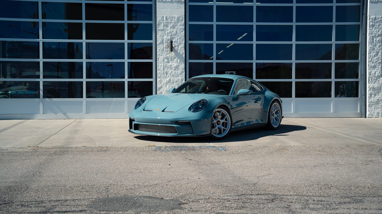 Porsche 911 · Correction and coating