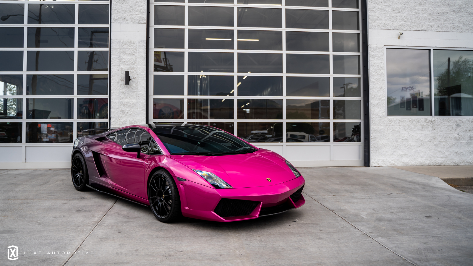 Gallardo Spyder · Color shift wrap, pink into purple