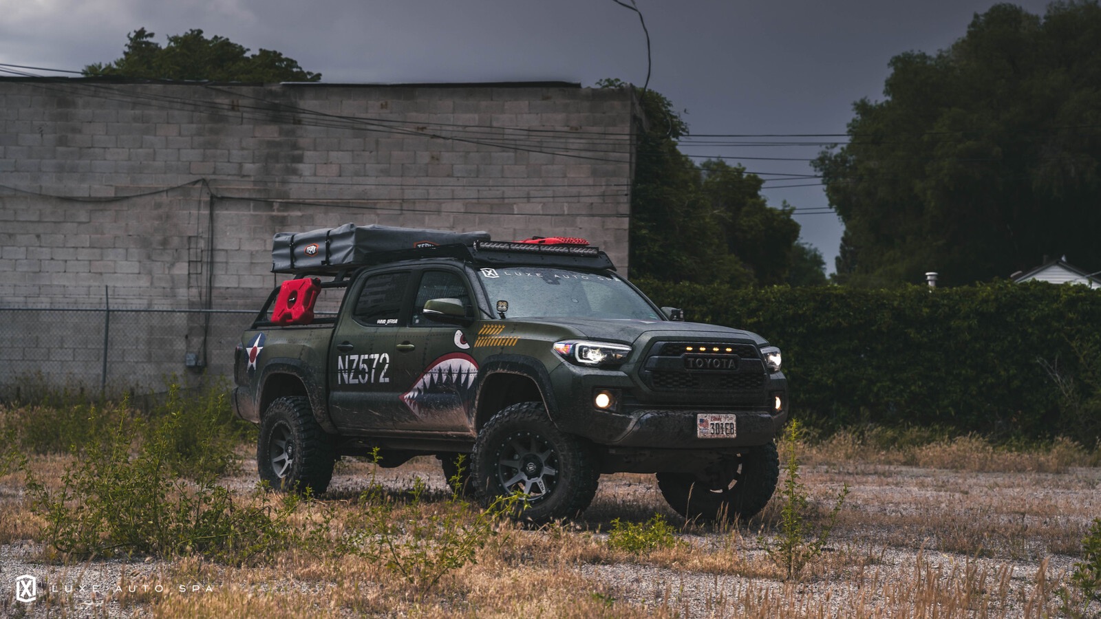 Toyota Tacoma · Custom printed wrap